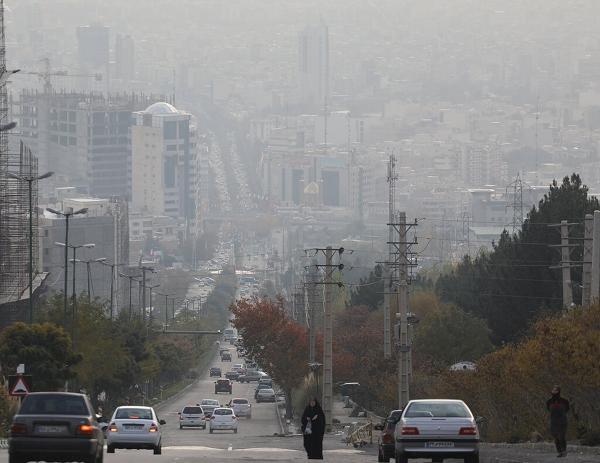 آلودگی هوا از دوشنبه در تهران و کرج بیشتر می گردد
